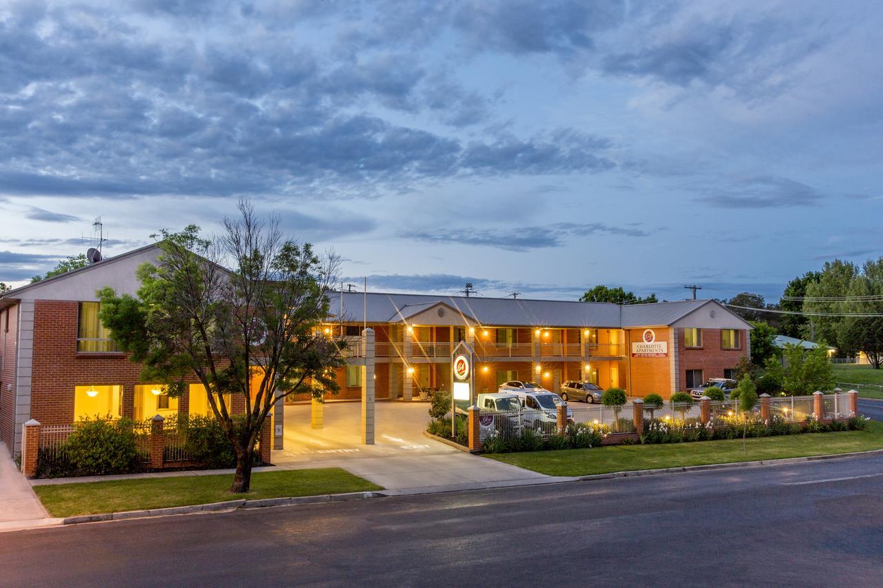 Charlotte Apartments Bathurst Extérieur photo