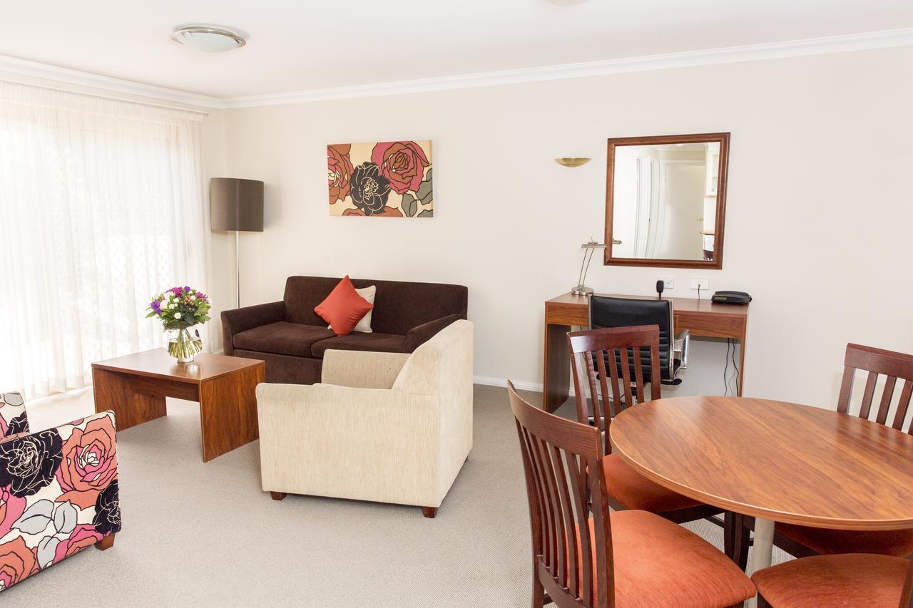 Charlotte Apartments Bathurst Extérieur photo