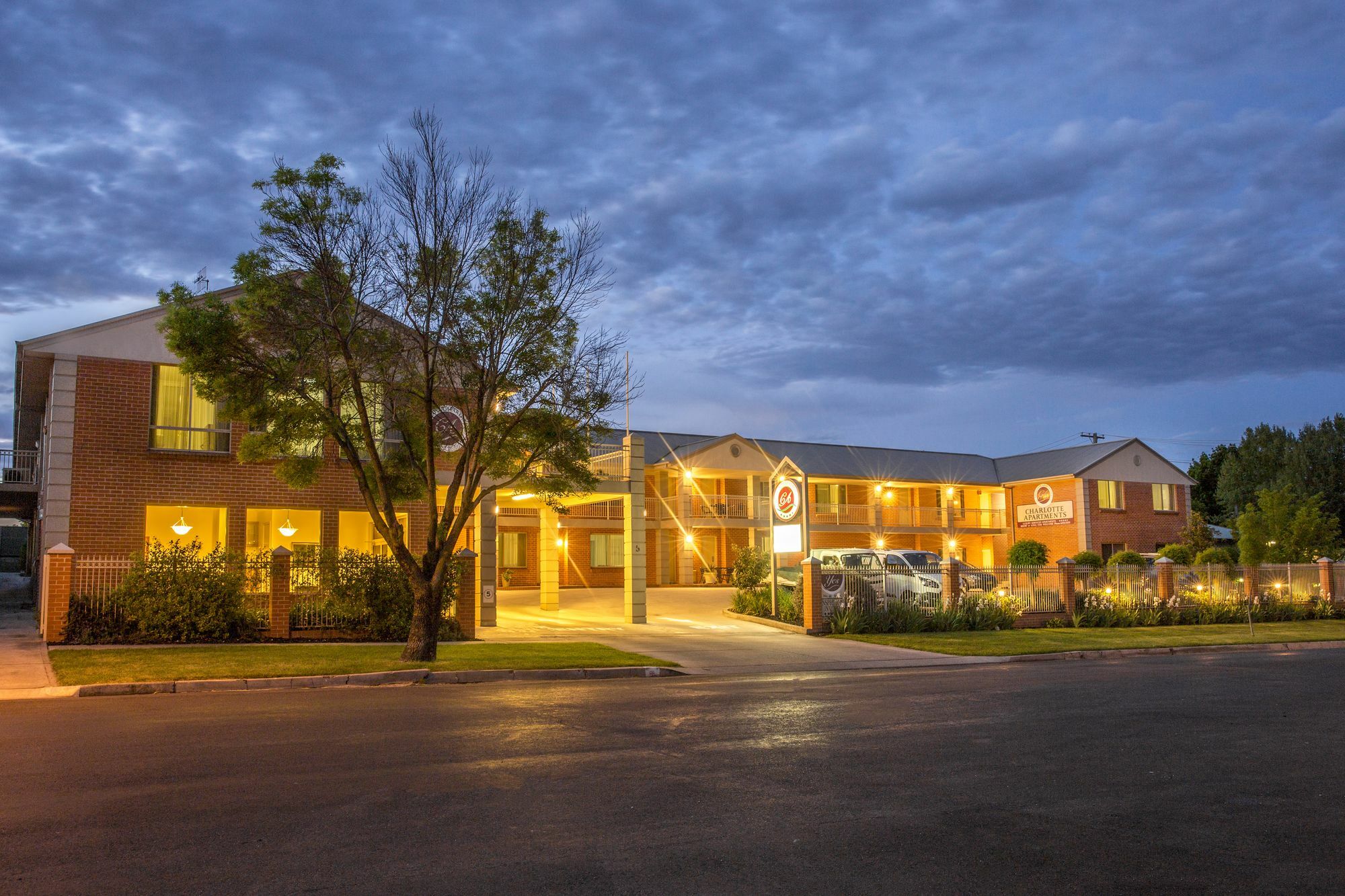 Charlotte Apartments Bathurst Extérieur photo