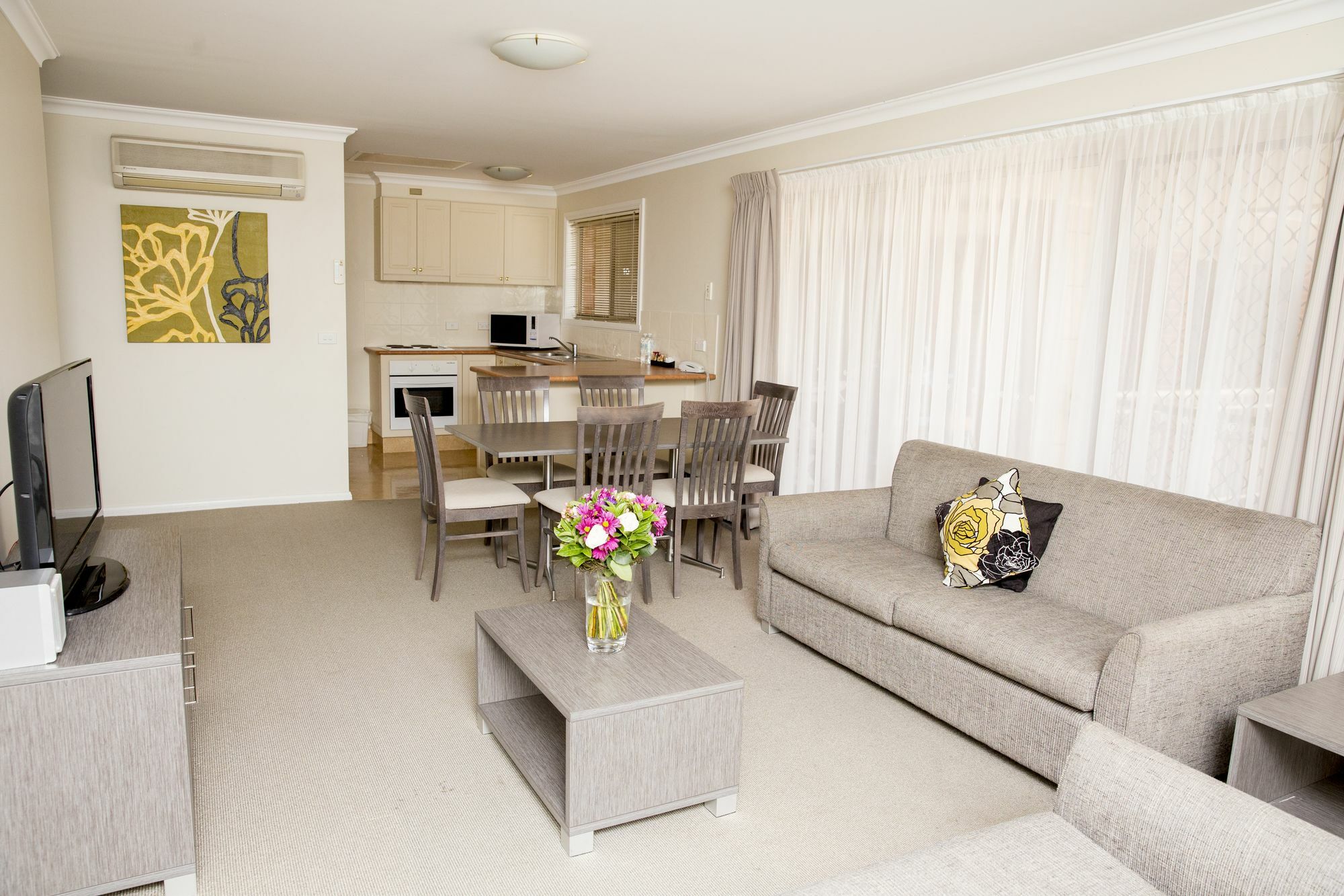 Charlotte Apartments Bathurst Extérieur photo