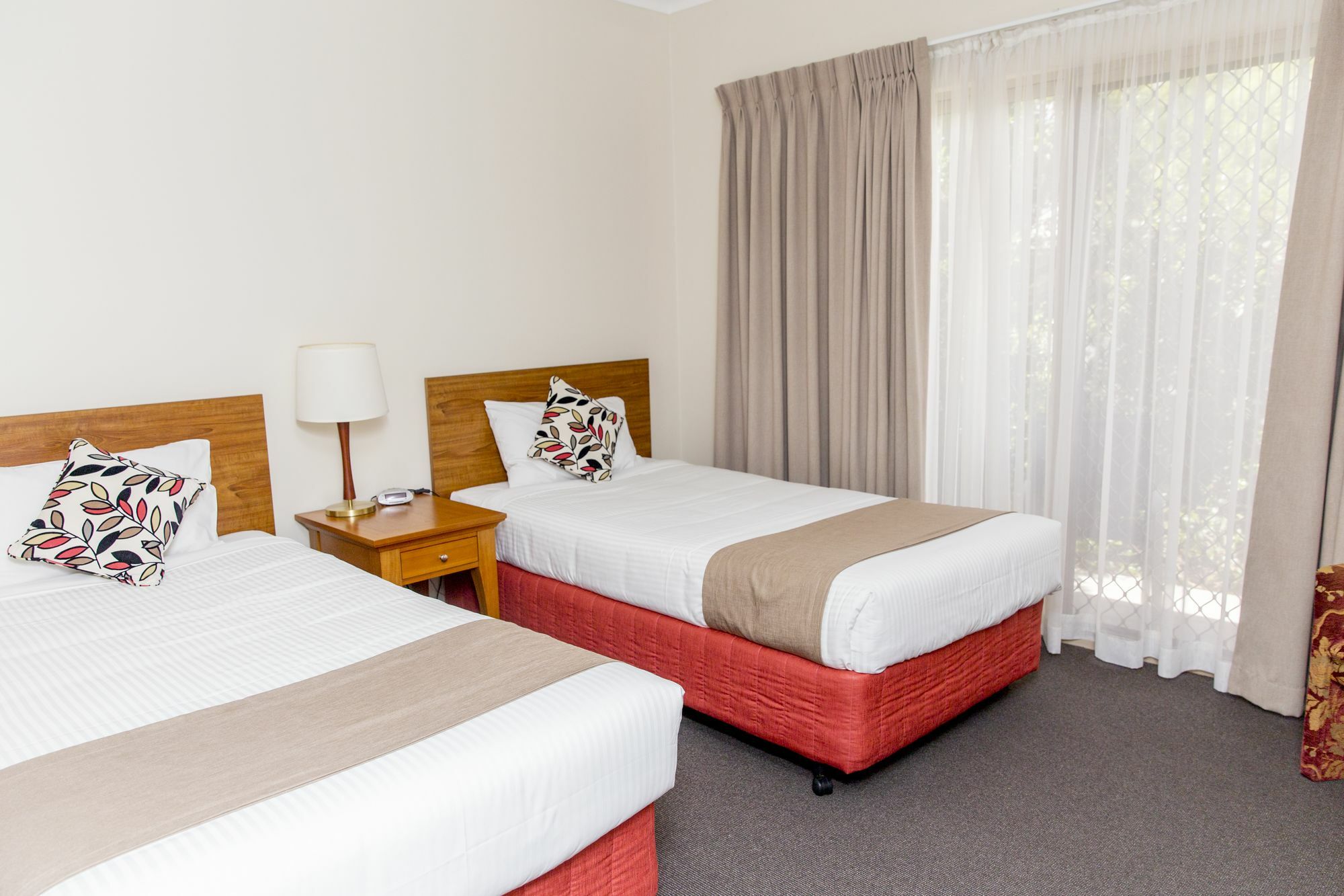Charlotte Apartments Bathurst Extérieur photo