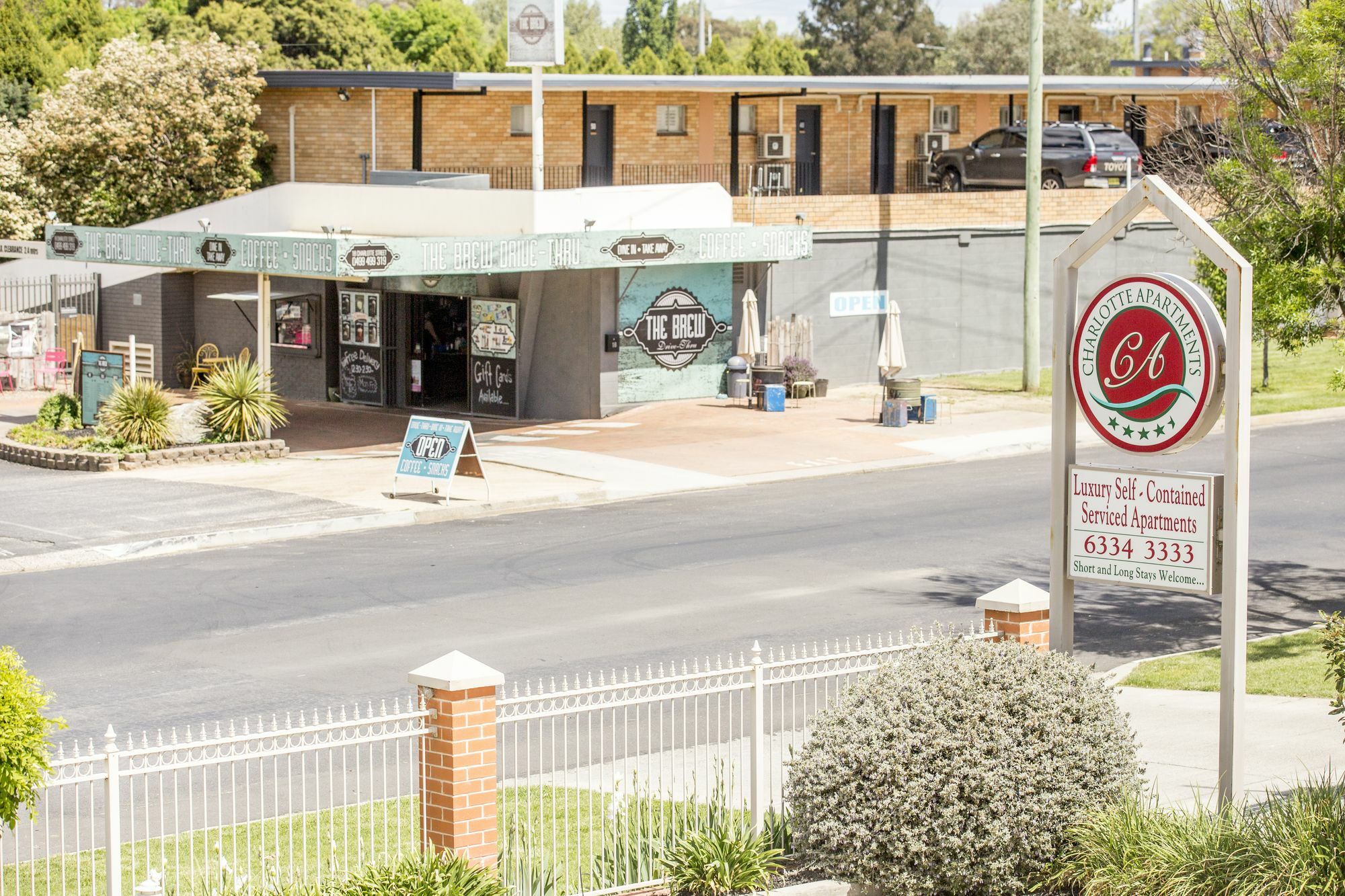 Charlotte Apartments Bathurst Extérieur photo