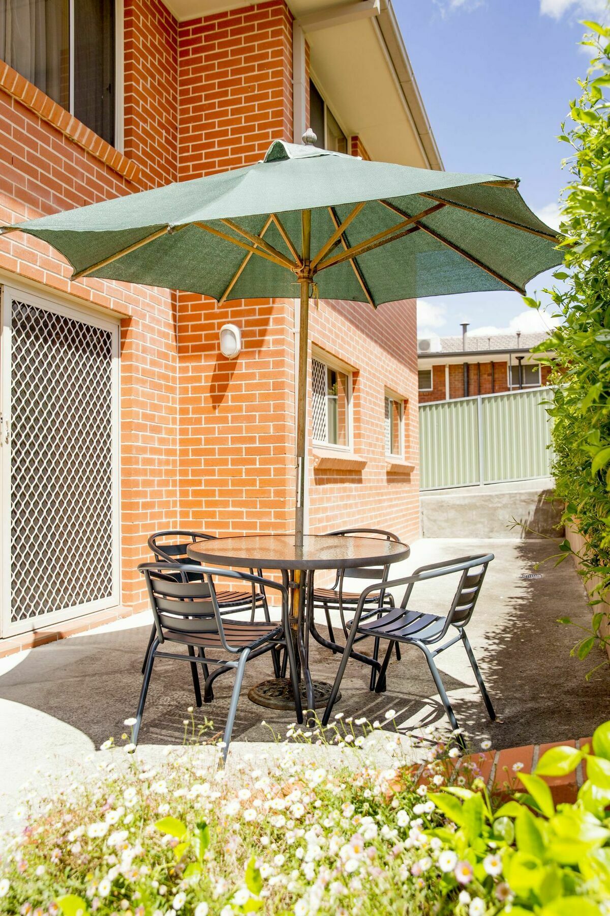 Charlotte Apartments Bathurst Extérieur photo